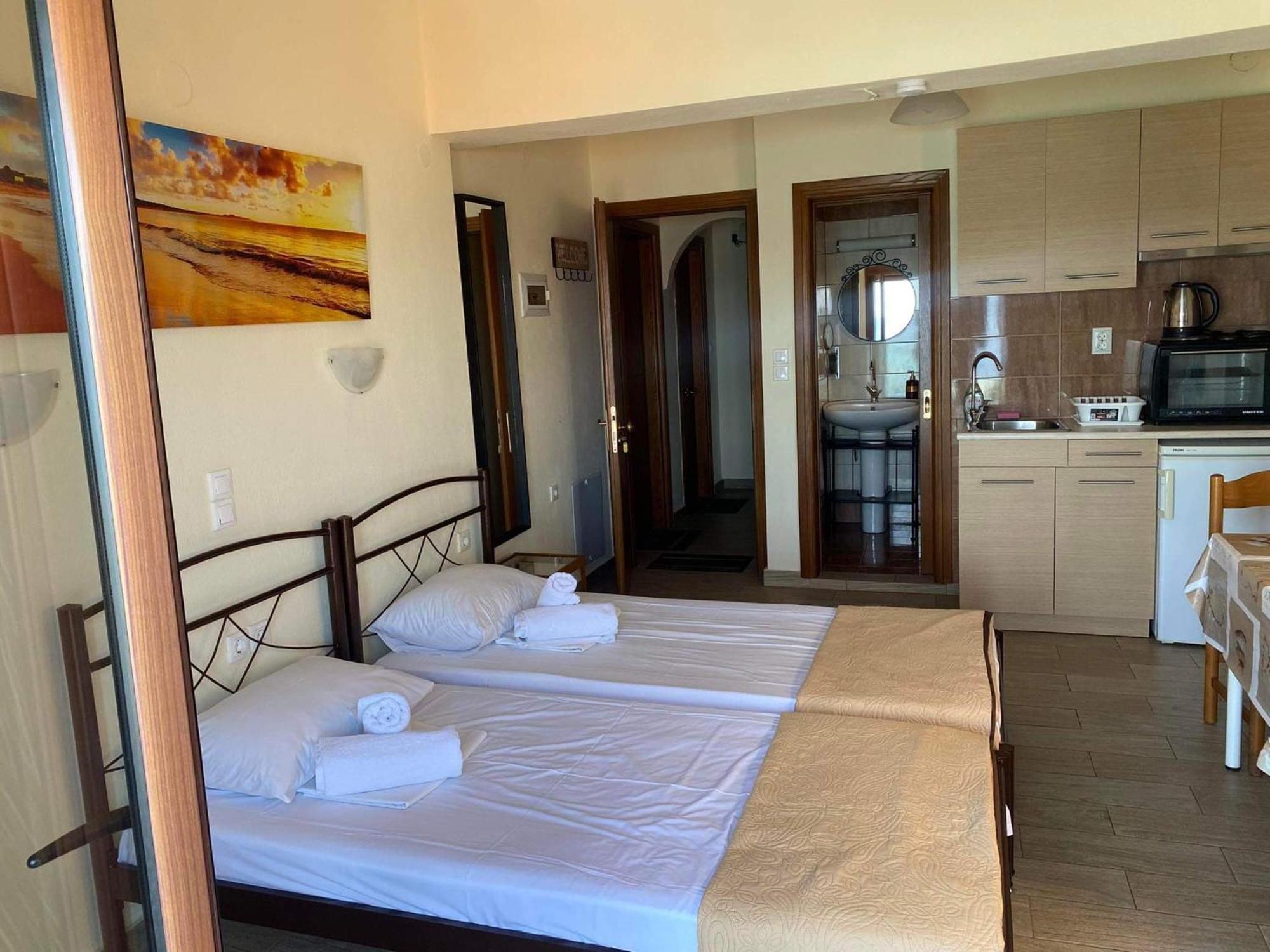 Diolkos Apartement Nea Roda Room photo